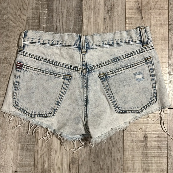Urban Outfitters BDG Denim Light Wash - Picture 8 of 10